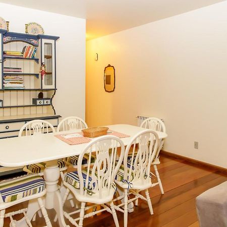 Apartamento Amplo E Aconchegante Na Av Das Hortencias No Centro De Gramado Eksteriør bilde