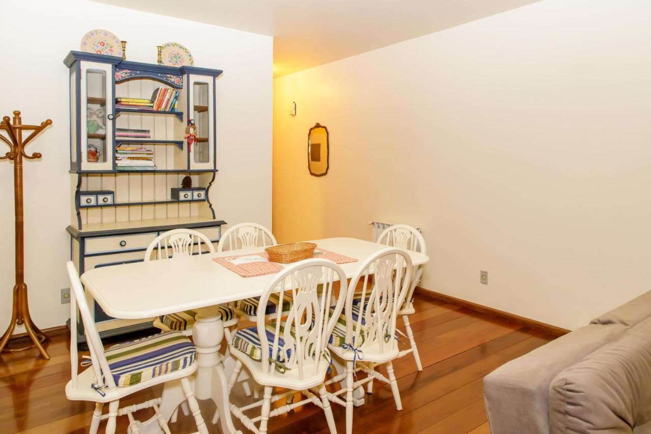 Apartamento Amplo E Aconchegante Na Av Das Hortencias No Centro De Gramado Eksteriør bilde