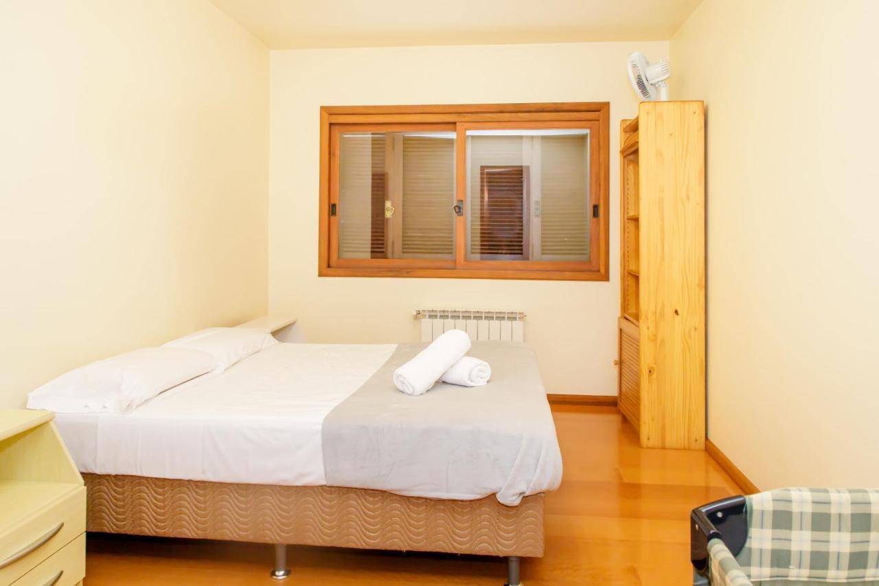 Apartamento Amplo E Aconchegante Na Av Das Hortencias No Centro De Gramado Eksteriør bilde