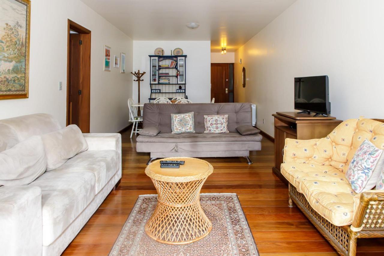 Apartamento Amplo E Aconchegante Na Av Das Hortencias No Centro De Gramado Eksteriør bilde