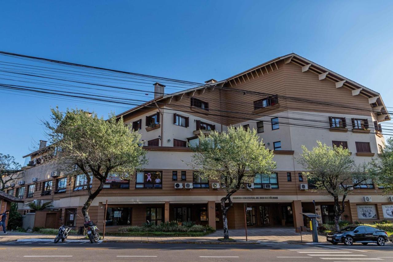 Apartamento Amplo E Aconchegante Na Av Das Hortencias No Centro De Gramado Eksteriør bilde